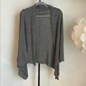 Brandy Melville One Size Gray Women's Wrap